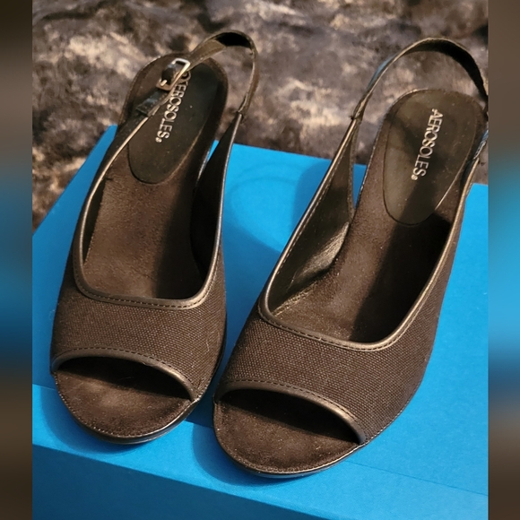 AEROSOLES Shoes - AEROSOLES Black Heels Peep-Toe Shoes